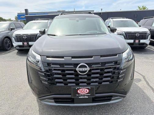 Black 2026 Nissan Pathfinder Platinum