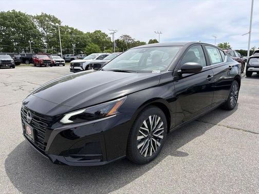 Black 2026 Nissan Altima 2.5 SV