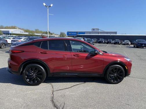 Cinnabar Metallic 2024 Buick Envista Sport Touring