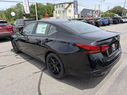 Black 2026 Nissan Altima 2.5 SR