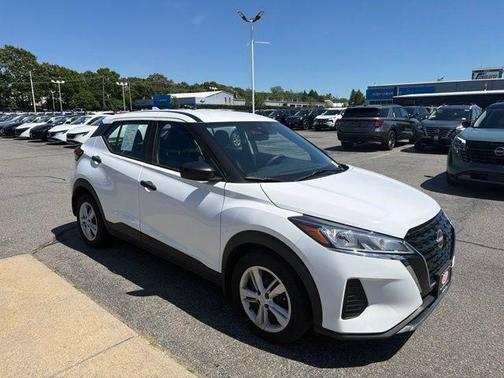 Fresh Powder 2023 Nissan Kicks S