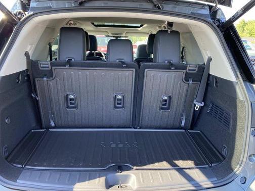Gun Metallic 2026 Nissan Pathfinder SL