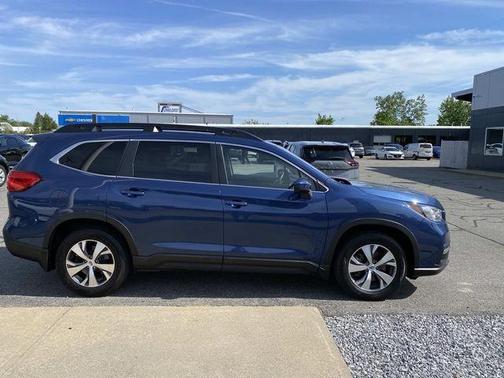 Abyss Blue Pearl 2022 Subaru Ascent Premium 7-Passenger