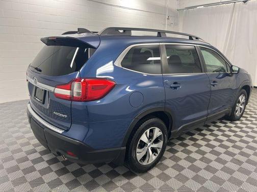 Abyss Blue Pearl 2022 Subaru Ascent Premium 7-Passenger