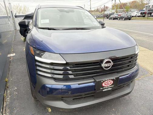 Deep Blue Pearl 2026 Nissan Kicks SV