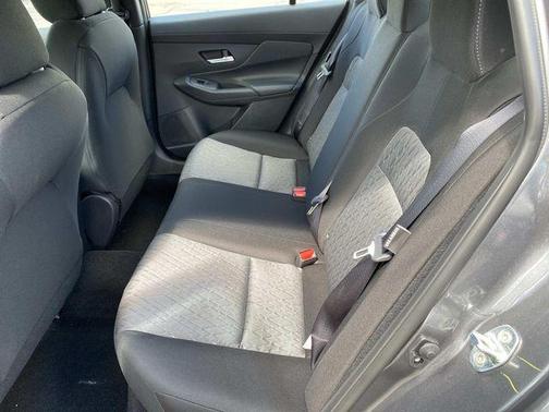 Gun Metallic 2027 Nissan Sentra SV