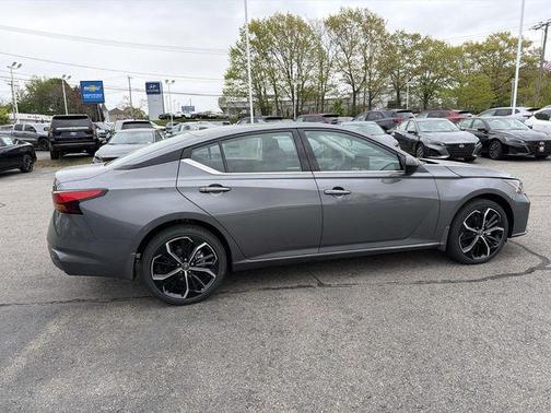 Gun Metallic 2026 Nissan Altima 2.5 SR