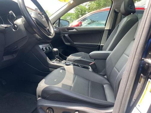 2019 Volkswagen Tiguan 2.0T SE