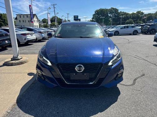 Blue 2020 Nissan Altima 2.5 SV