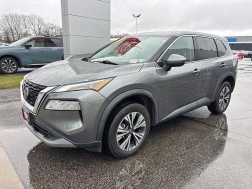 Gun Metallic 2021 Nissan Rogue SV