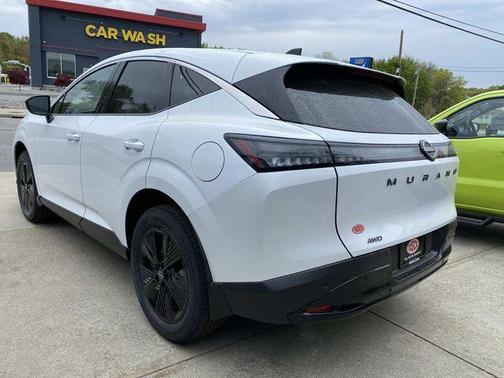 Everest White P 2026 Nissan Murano SV