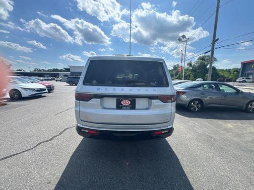 Silver Zynith 2023 Jeep Wagoneer L Series II