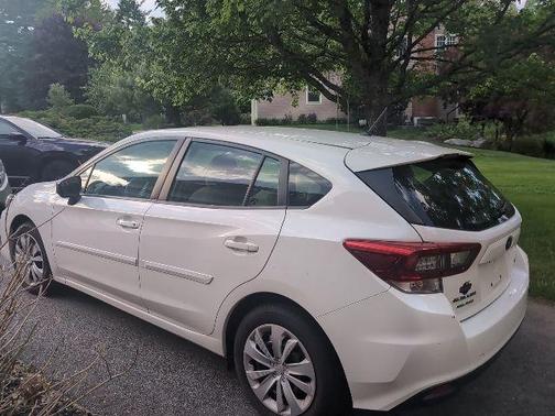 Crystal White Pearl 2023 Subaru Impreza Base