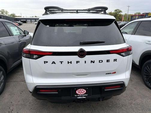 Everest White P 2026 Nissan Pathfinder Rock Creek