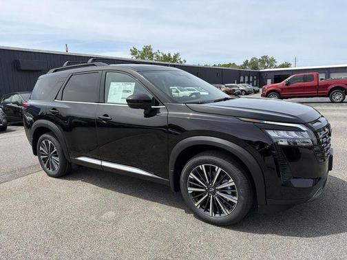 Black 2026 Nissan Pathfinder Platinum