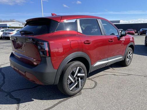 Scarlet Ember T 2025 Nissan Kicks SV