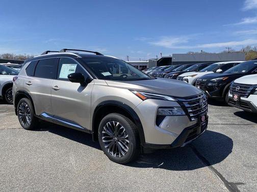 2t Chpn Blk Roo 2026 Nissan Rogue Platinum