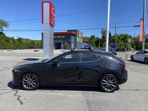 Jet Black Mica 2022 Mazda Mazda3 FWD w/Select Package