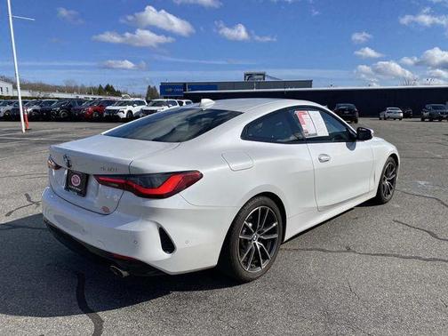 Mineral White Metallic 2023 BMW 430 i xDrive