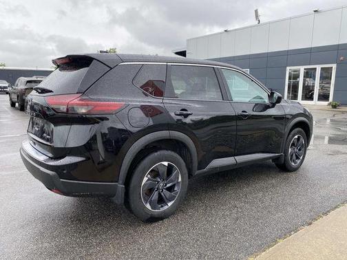Black 2024 Nissan Rogue SV