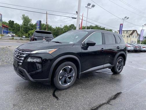 Black 2024 Nissan Rogue SV