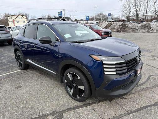 2026 Nissan Kicks SR