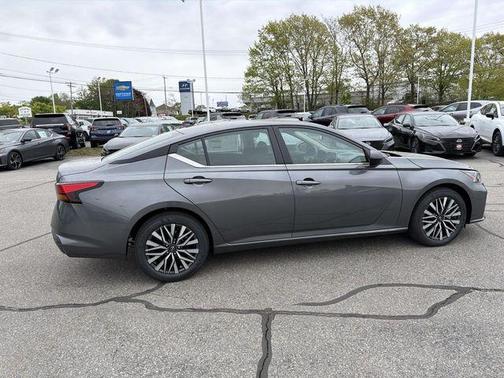 Gun Metallic 2026 Nissan Altima 2.5 SV