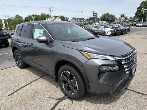 Gun Metallic 2026 Nissan Rogue SV