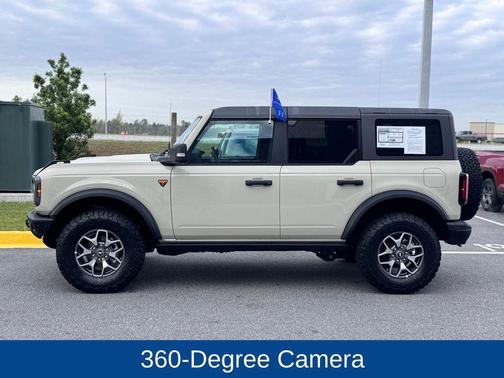 DESERT SAND 2025 Ford Bronco BADLANDS