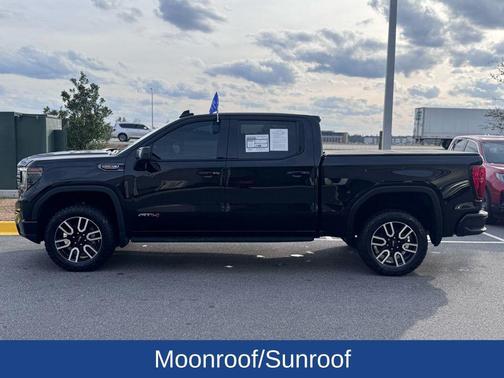 2024 GMC Sierra 1500 AT4