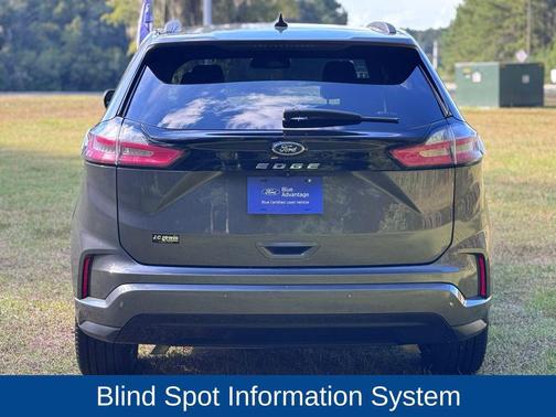 2022 Ford Edge ST Line