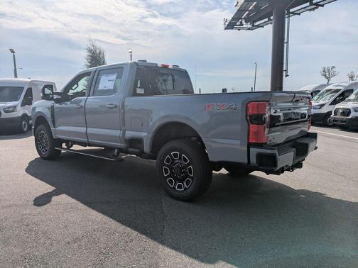 2026 Ford F-350 Platinum