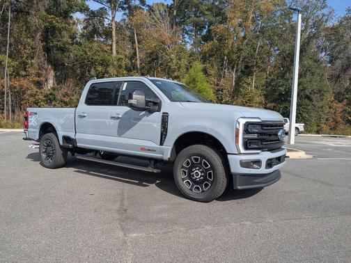 2026 Ford F-350 Platinum