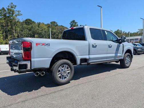 2026 Ford F-350 Lariat