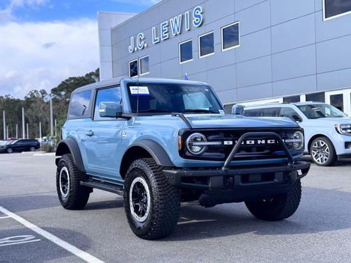 2022 Ford Bronco Outer Banks