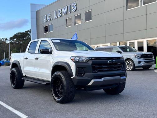 2024 Chevrolet Colorado Trail Boss