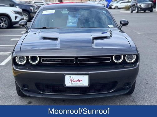 2023 Dodge Challenger SXT