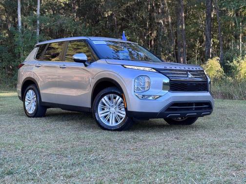 2022 Mitsubishi Outlander ES 2.5 2WD