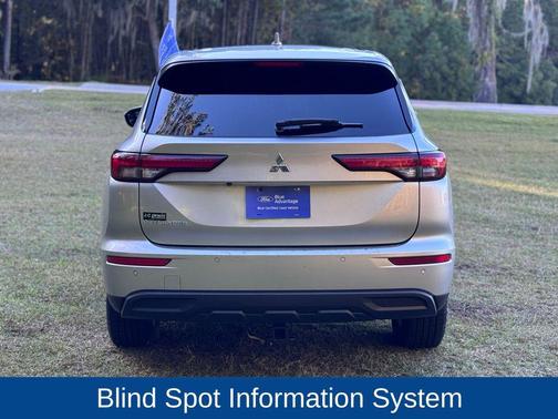 2022 Mitsubishi Outlander ES 2.5 2WD