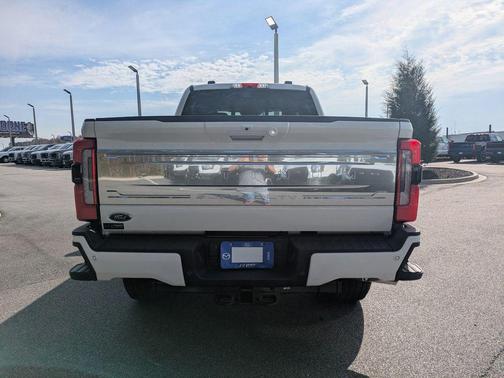 2026 Ford F-250 Platinum