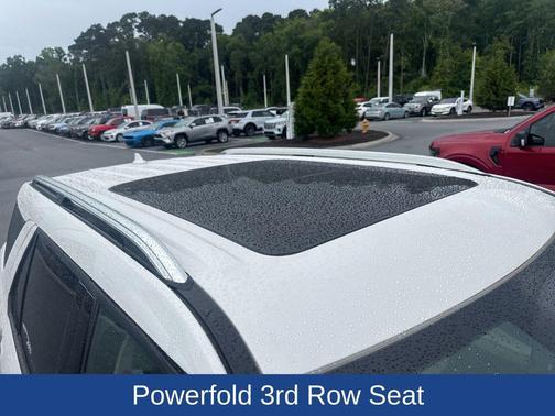 STAR WHITE MET TRI-COAT 2023 Ford Explorer PLATINUM