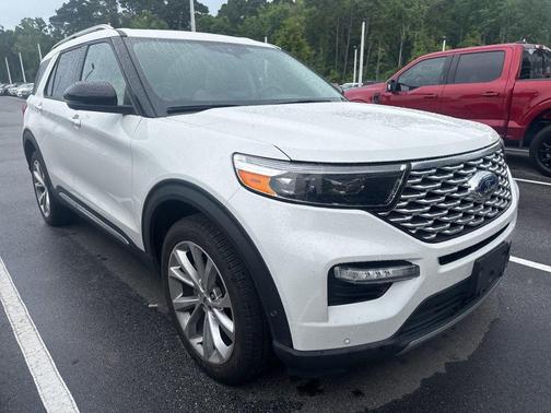 STAR WHITE MET TRI-COAT 2023 Ford Explorer PLATINUM