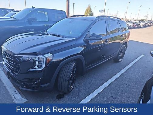 2023 GMC Terrain SLT