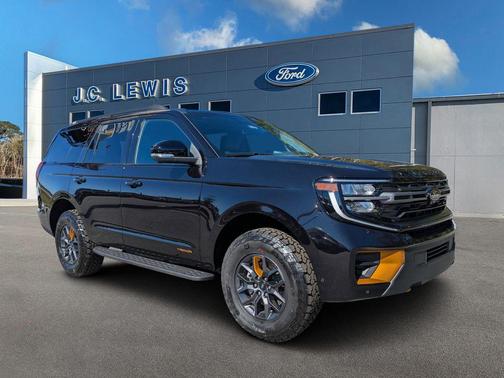 2025 Ford Expedition Tremor