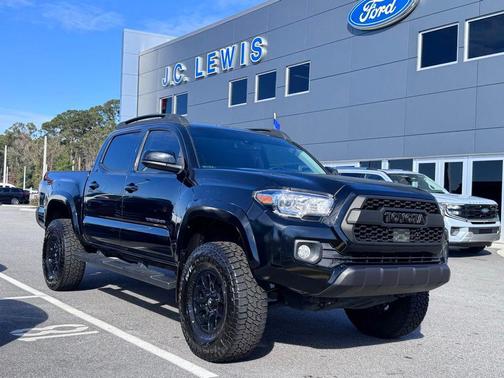 2020 Toyota Tacoma SR5