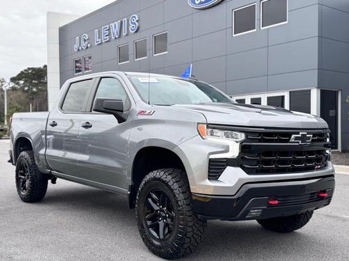 2023 Chevrolet Silverado 1500 LT TRAIL BOSS