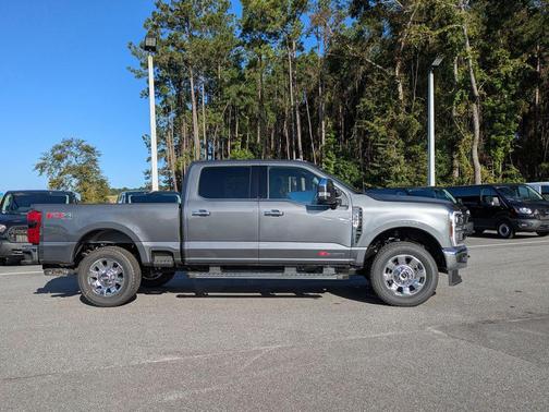 2026 Ford F-350 Lariat