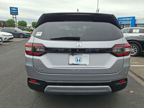 Lunar Silver Metallic 2025 Honda Pilot EX-L
