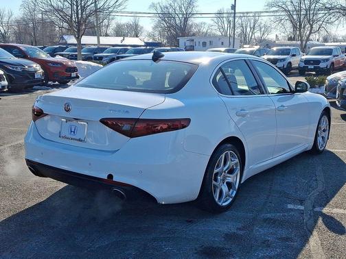 2019 Alfa Romeo Giulia Ti
