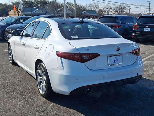 2019 Alfa Romeo Giulia Ti